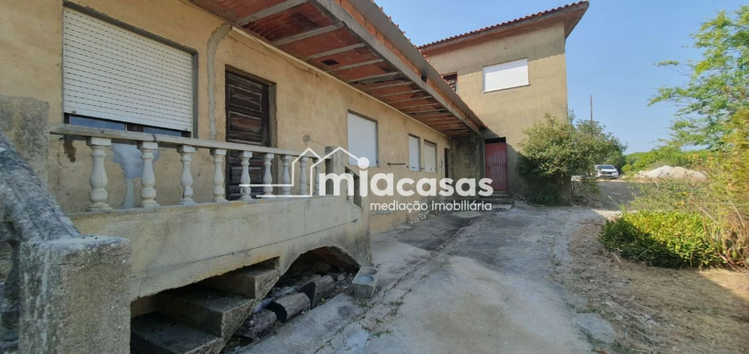 Moradia T3 para Venda em Sepins e Bolho Foto 29