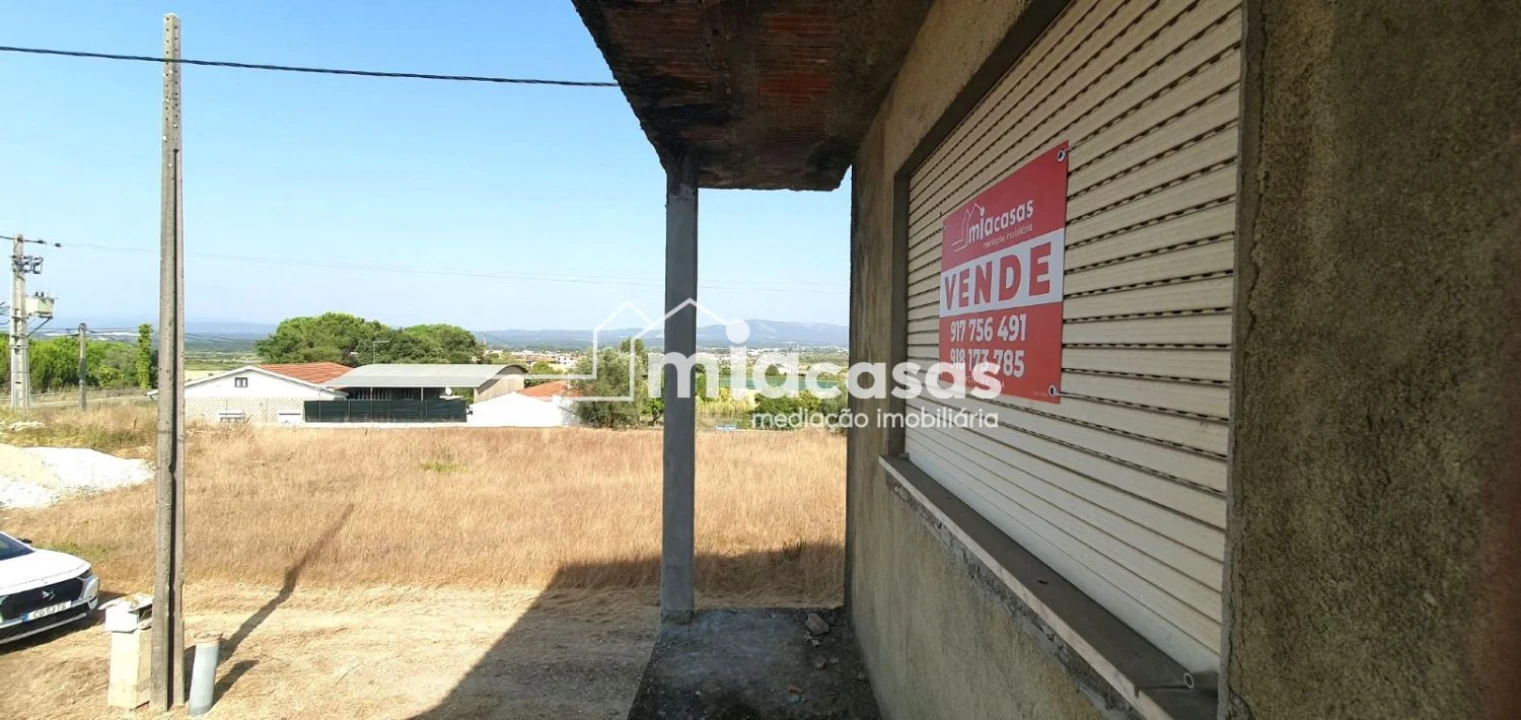 Moradia T3 para Venda em Sepins e Bolho Foto 5