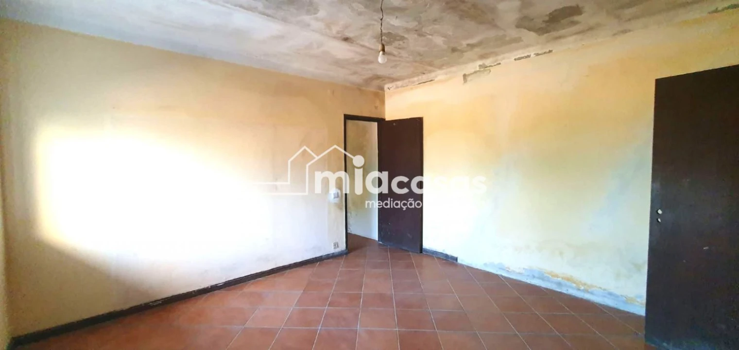 Moradia T3 para Venda em Sepins e Bolho Foto 18