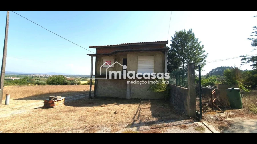 Moradia T3 para Venda em Sepins e Bolho