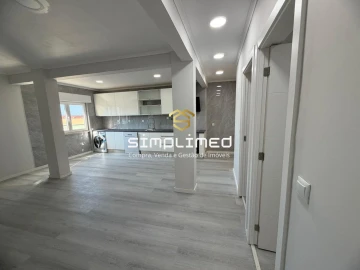 Apartamento T2 para Venda em Setubal (São Sebastião)