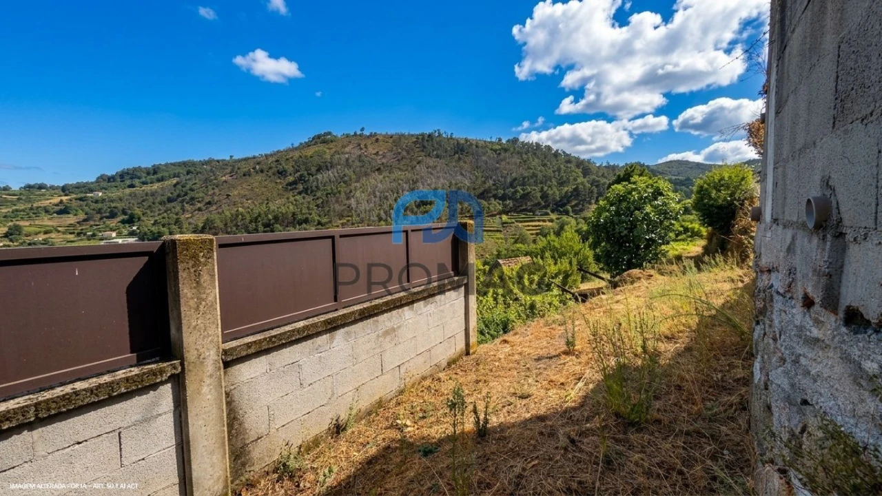 Terreno para Venda em Santa Marinha do Zezere Foto 7