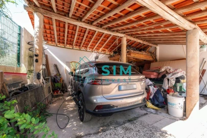 Moradia T8 para Venda em Armação de Pera