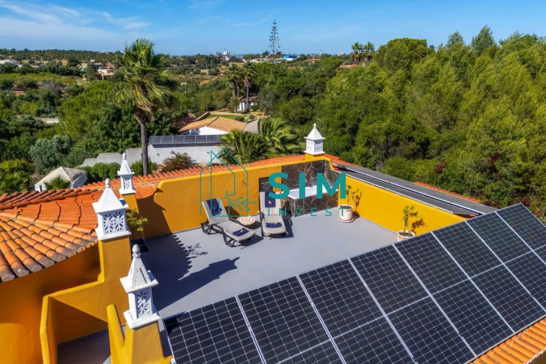 Moradia T8 para Venda em Armação de Pera Foto 59