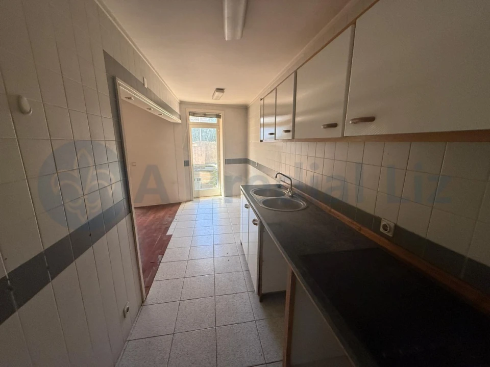 Moradia T4 para Venda em Aldoar, Foz do Douro e Nevogilde Foto 5