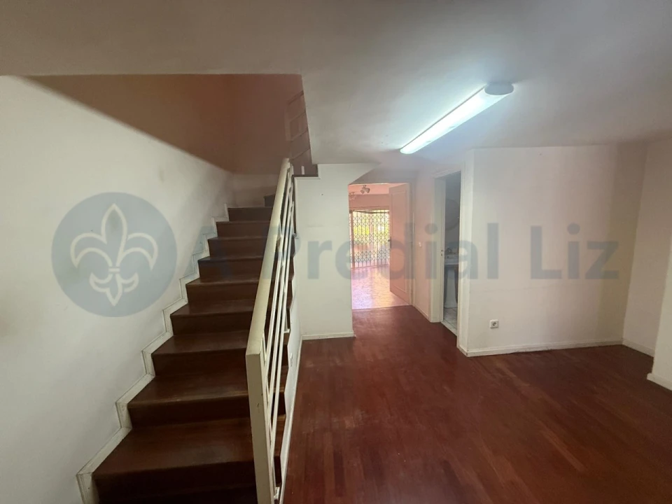 Moradia T4 para Venda em Aldoar, Foz do Douro e Nevogilde Foto 11