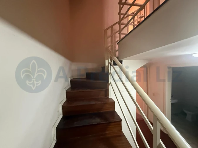 Moradia T4 para Venda em Aldoar, Foz do Douro e Nevogilde Foto 12