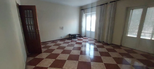 Apartamento T2 para Venda em Venteira