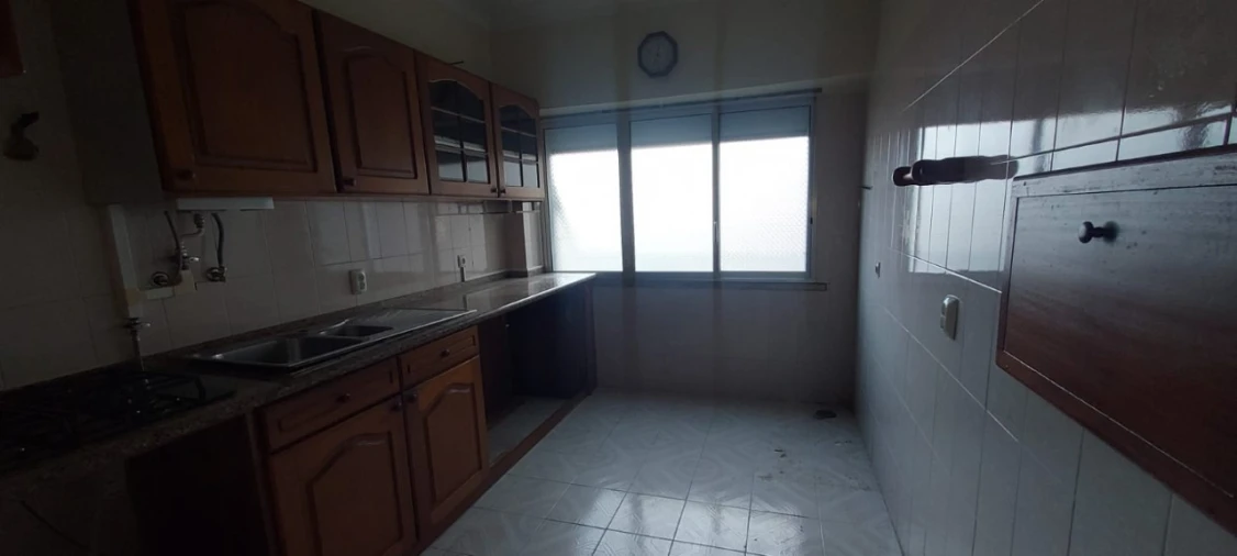 Apartamento T2 para Venda em Venteira Foto 2