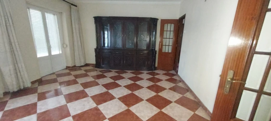 Apartamento T2 para Venda em Venteira Foto 5
