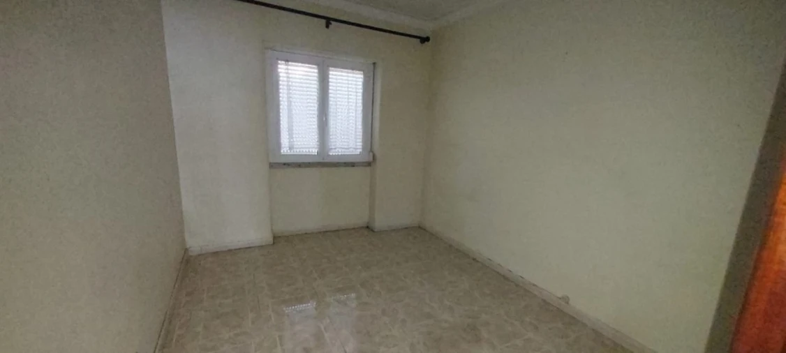 Apartamento T2 para Venda em Venteira Foto 7