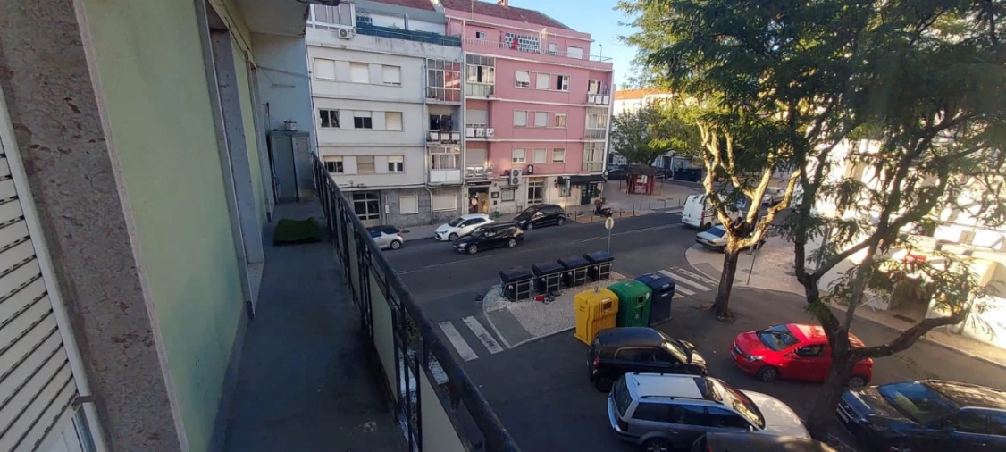 Apartamento T2 para Venda em Venteira Foto 12