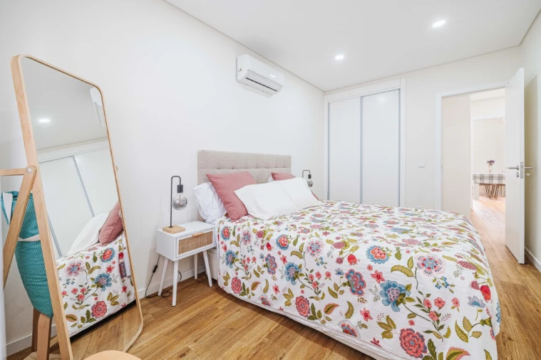 Apartamento T2 para Venda em Águas Livres Foto 6