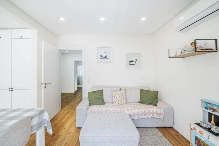 Apartamento T2 para Venda em Águas Livres Foto 26