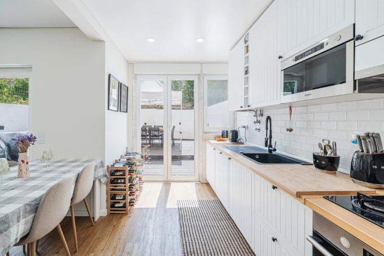 Apartamento T2 para Venda em Águas Livres Foto 32