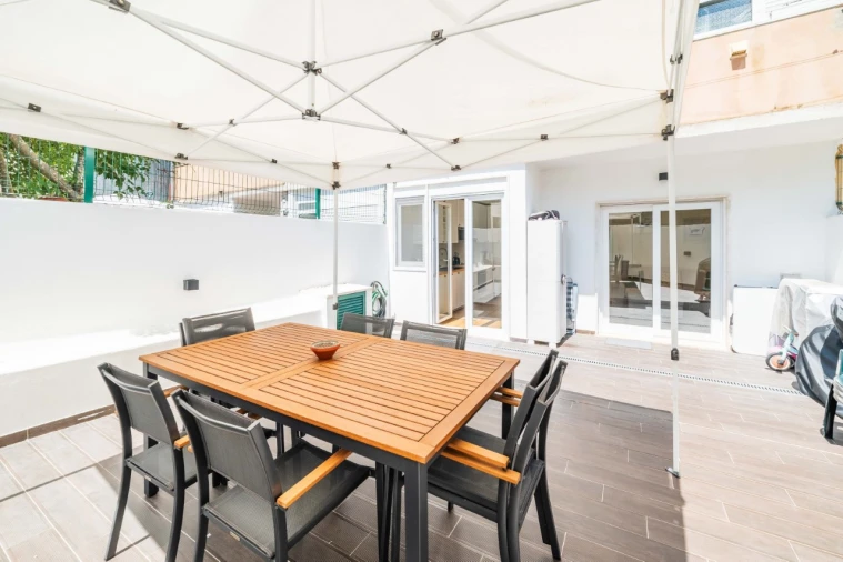 Apartamento T2 para Venda em Águas Livres Foto 38