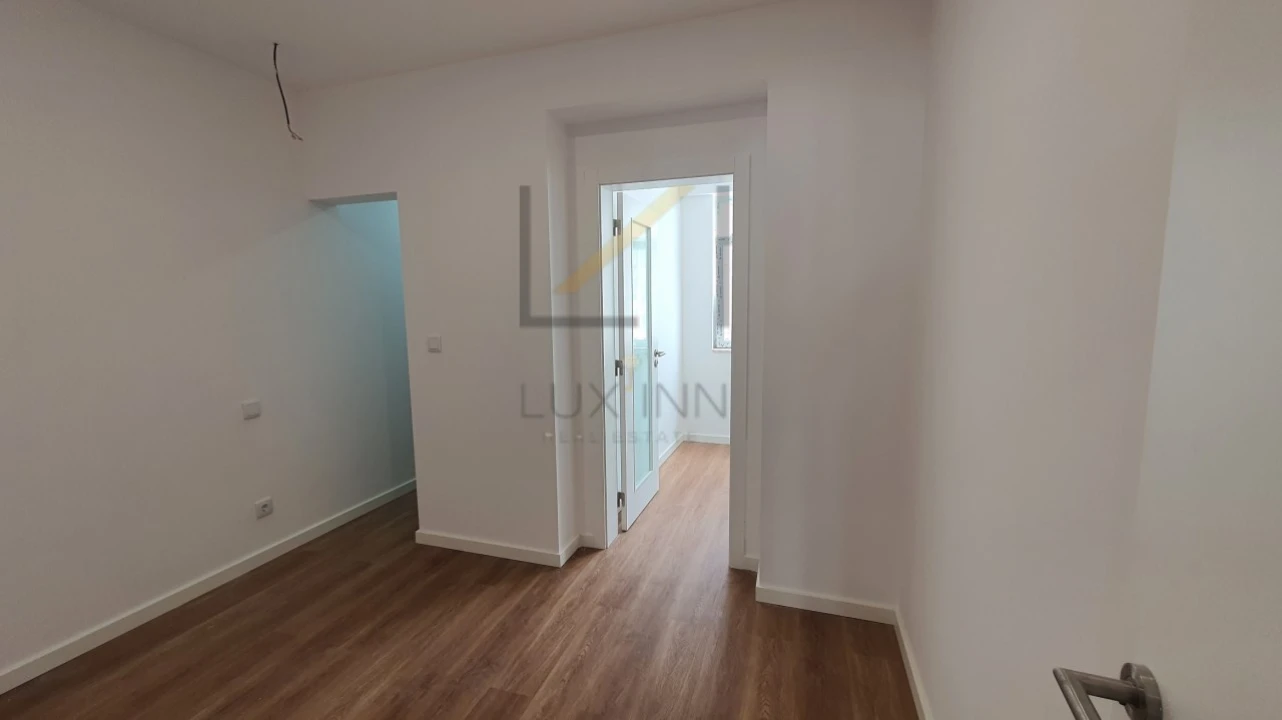 Apartamento T2 para Venda em Vila Franca de Xira Foto 18