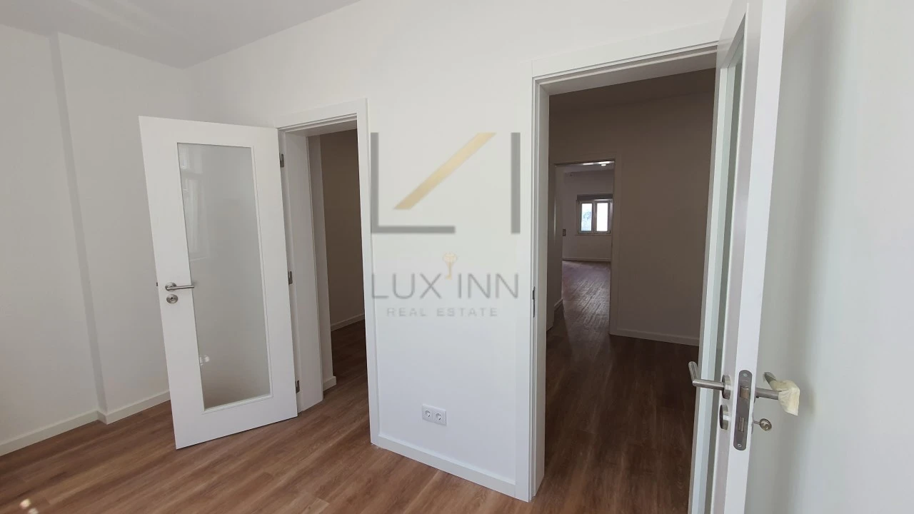 Apartamento T2 para Venda em Vila Franca de Xira Foto 31