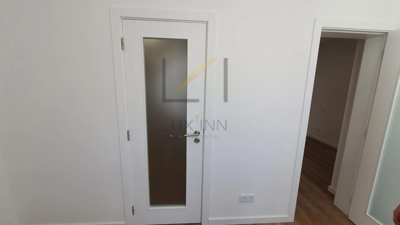 Apartamento T2 para Venda em Vila Franca de Xira Foto 32