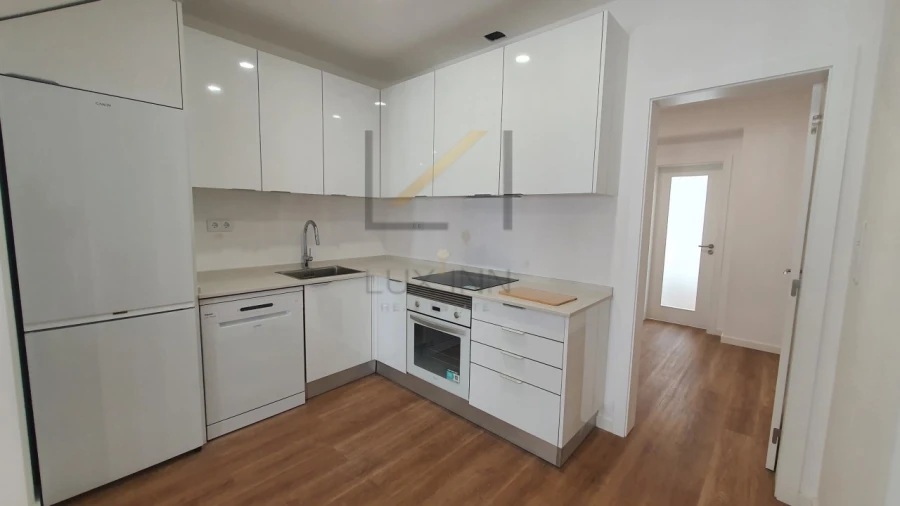 Apartamento T2 para Venda em Vila Franca de Xira Foto 4