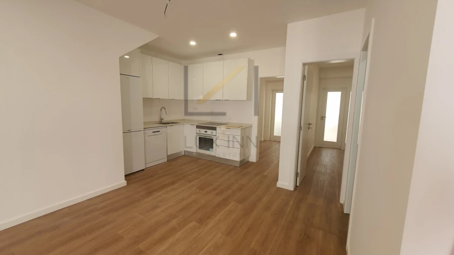 Apartamento T2 para Venda em Vila Franca de Xira Foto 7