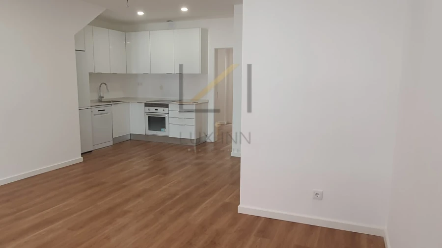 Apartamento T2 para Venda em Vila Franca de Xira Foto 8