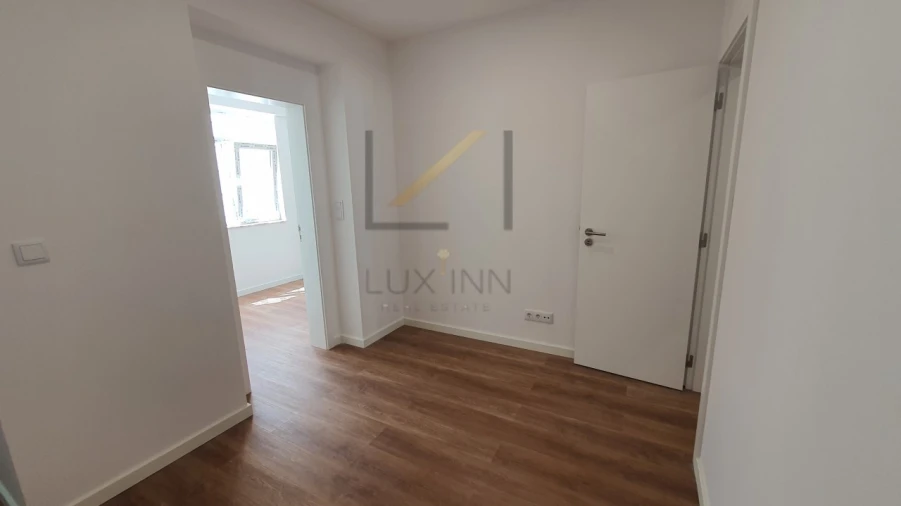 Apartamento T2 para Venda em Vila Franca de Xira Foto 16