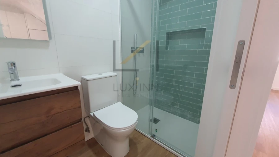 Apartamento T2 para Venda em Vila Franca de Xira Foto 21