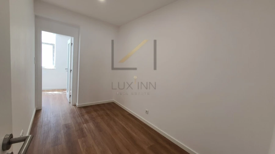 Apartamento T2 para Venda em Vila Franca de Xira Foto 30