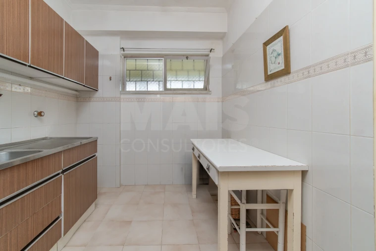 Apartamento T2 para Venda em Vila Franca de Xira Foto 6