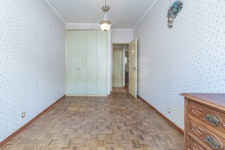 Apartamento T2 para Venda em Vila Franca de Xira Foto 9