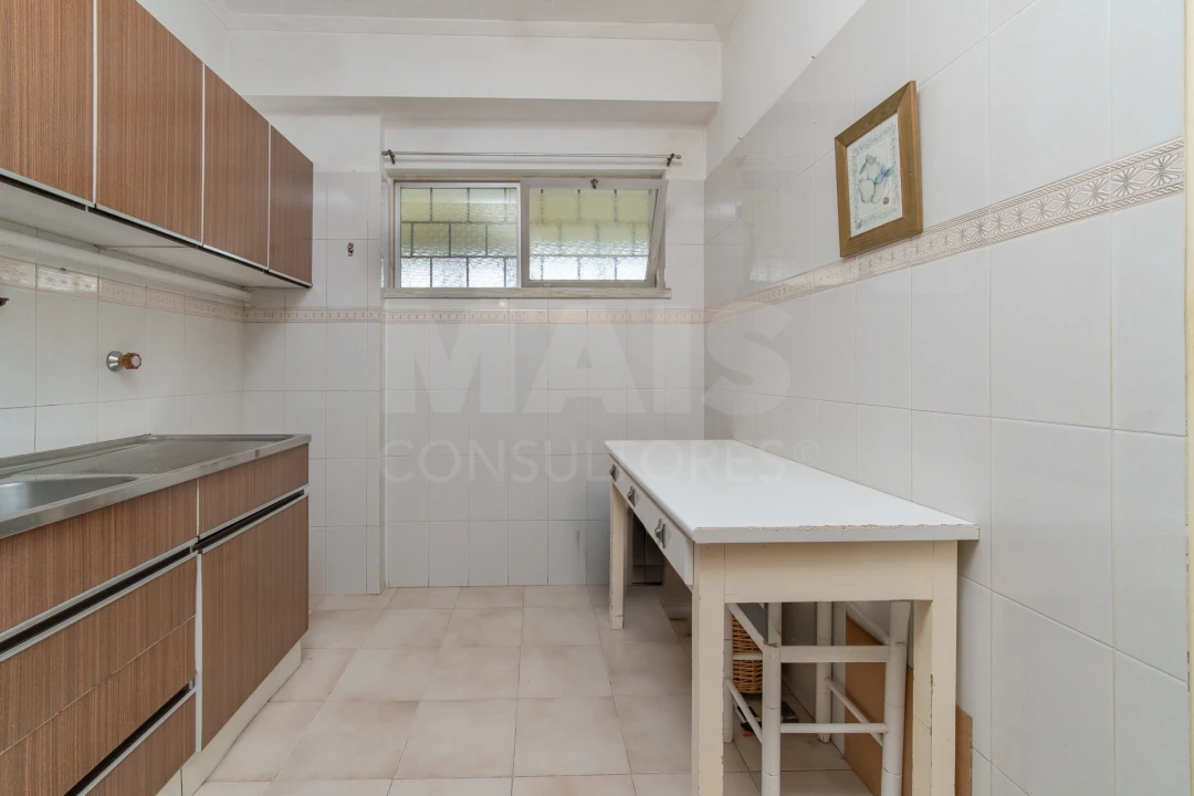 Apartamento T2 para Venda em Vila Franca de Xira Foto 6