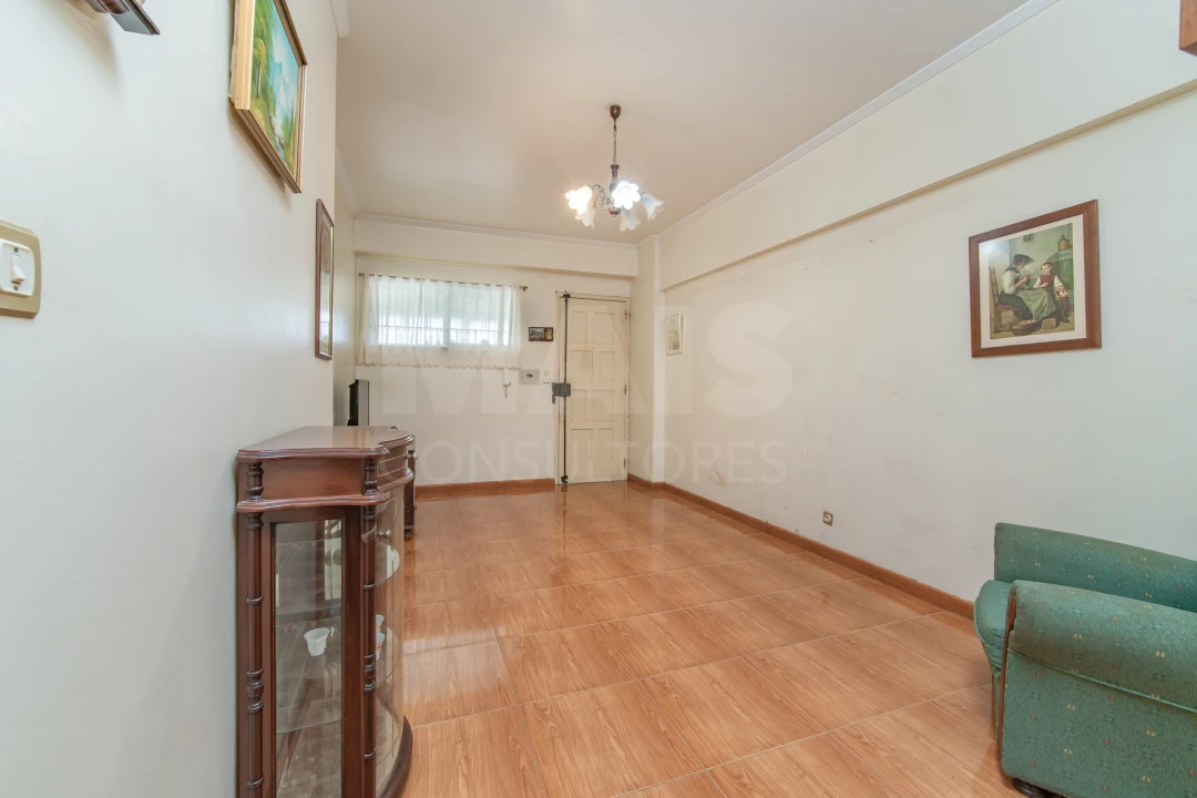 Apartamento T2 para Venda em Vila Franca de Xira Foto 7