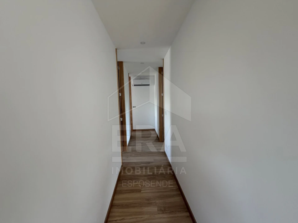 Apartamento T3 para Venda em Apúlia e Fão Foto 8