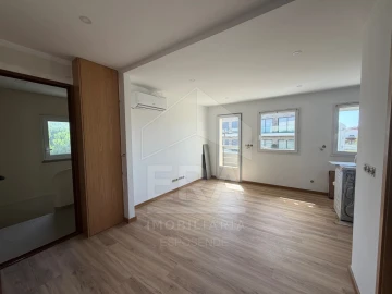 Apartamento T3 para Venda em Apúlia e Fão