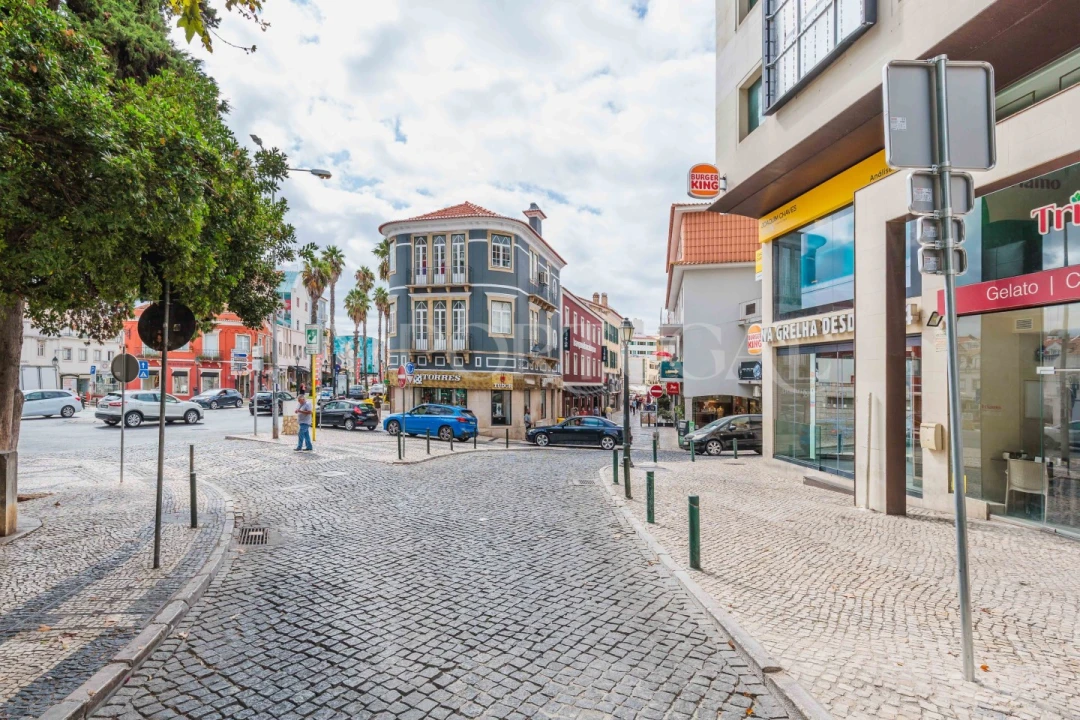 Loja para Cedência de Quotas em Cascais e Estoril Foto 3