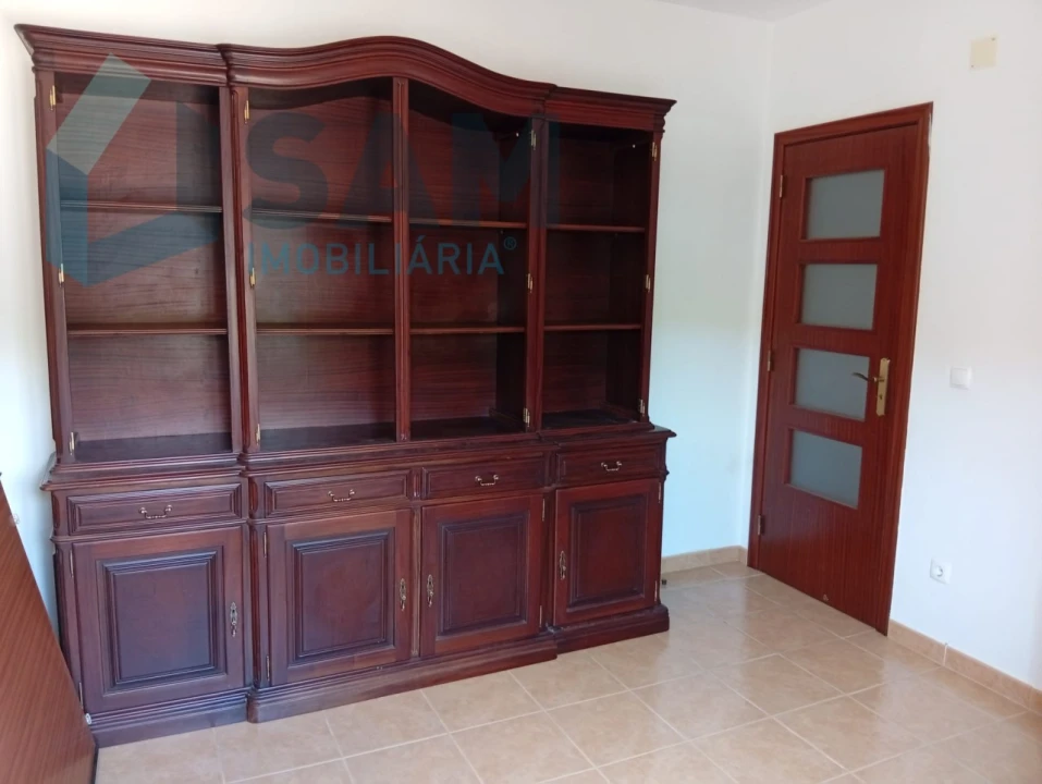 Moradia T2 para Venda em Dois Portos e Runa Foto 17