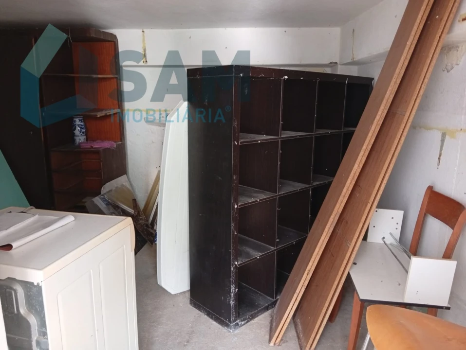 Moradia T2 para Venda em Dois Portos e Runa Foto 29