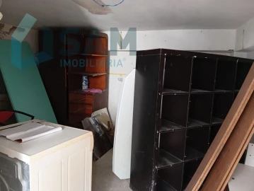 Moradia T2 para Venda em Dois Portos e Runa