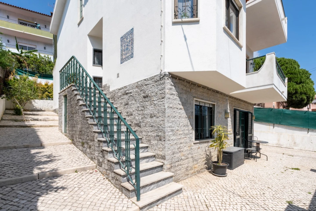 Moradia T4 para Venda em Cascais e Estoril Foto 10