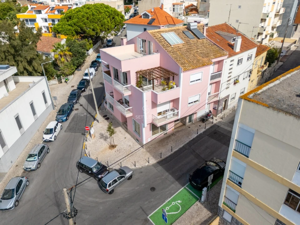 Apartamento T1 para Venda em Carcavelos e Parede Foto 22