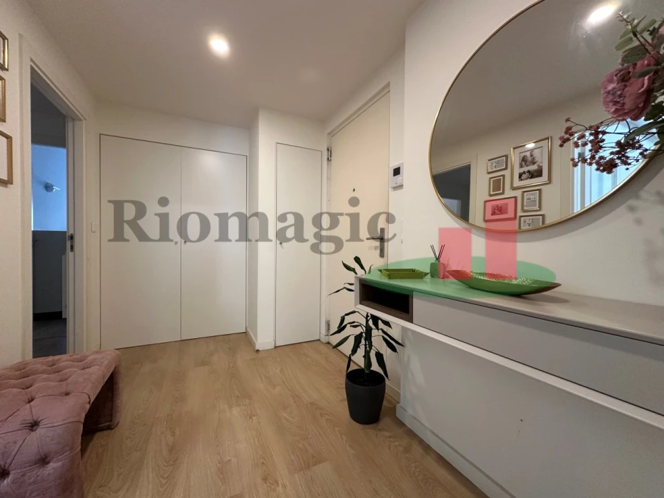 Apartamento T2 para Arrendamento em Lumiar Foto 7