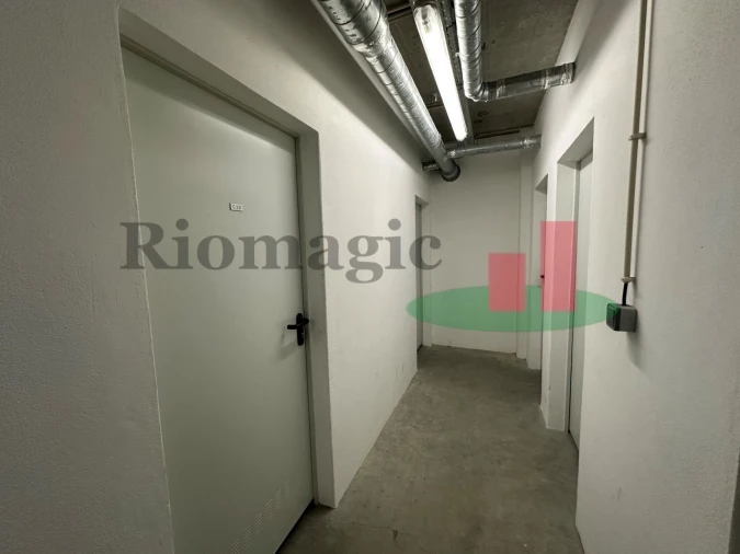 Apartamento T2 para Arrendamento em Lumiar Foto 12