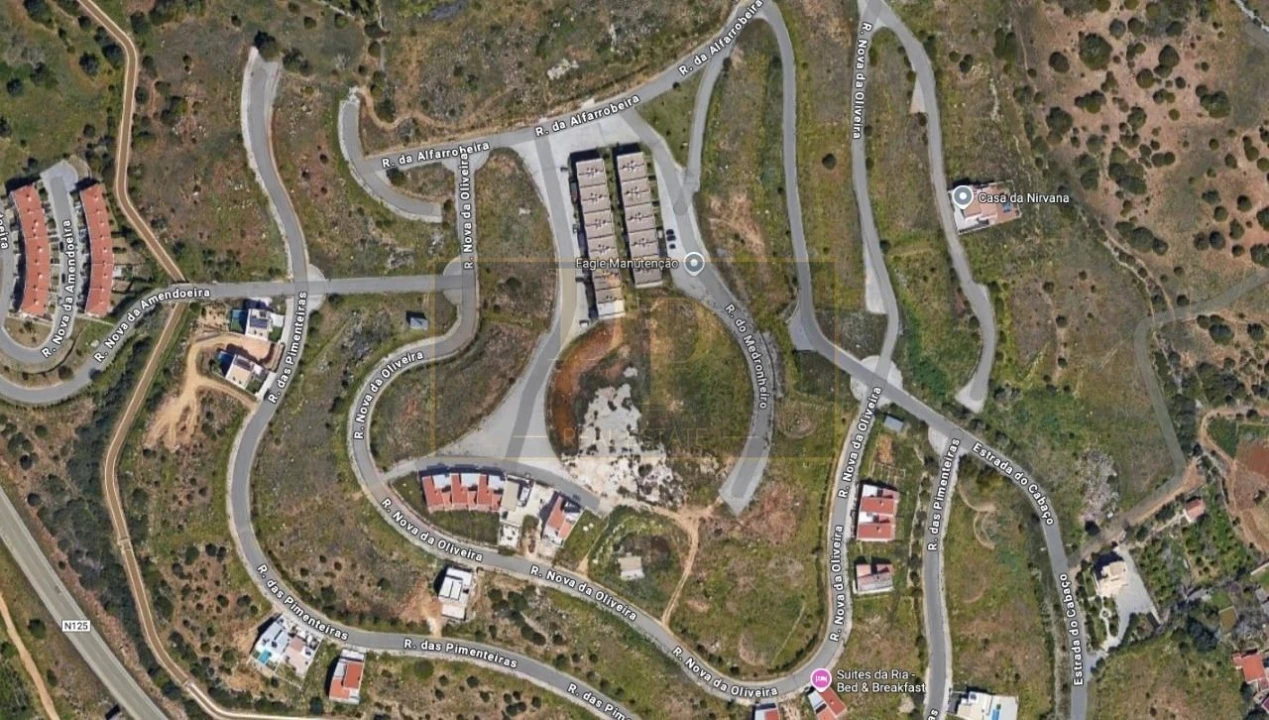 Terreno para Venda em Aguada de Cima Foto 1