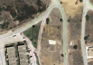 Terreno para Venda em Aguada de Cima