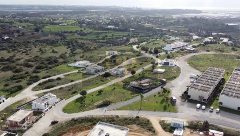 Terreno para Venda em Aguada de Cima