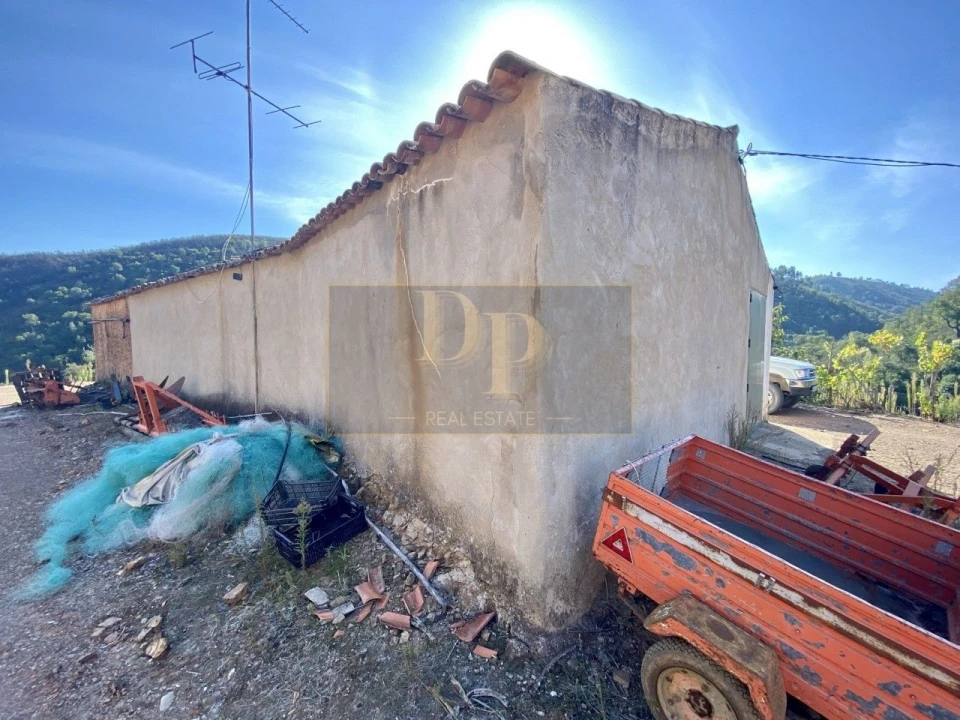 Moradia T4 para Venda em Marmelete Foto 12