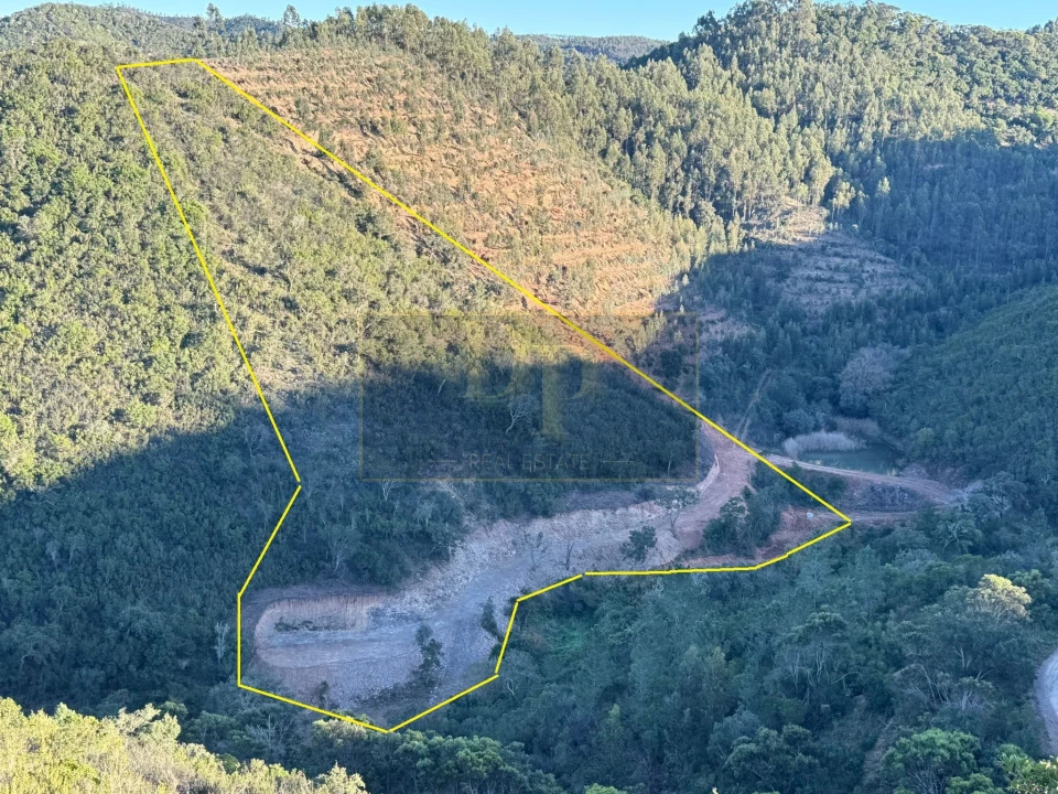 Terreno para Venda em Marmelete Foto 1