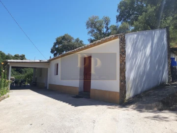 Quinta T2 para Venda em Marmelete