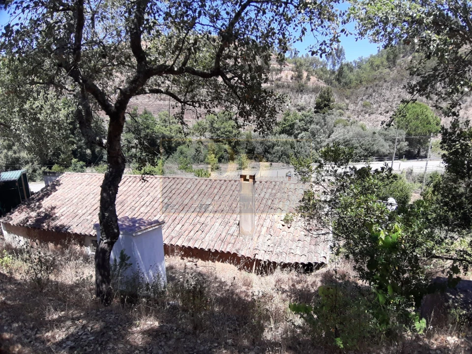Quinta T2 para Venda em Marmelete Foto 26